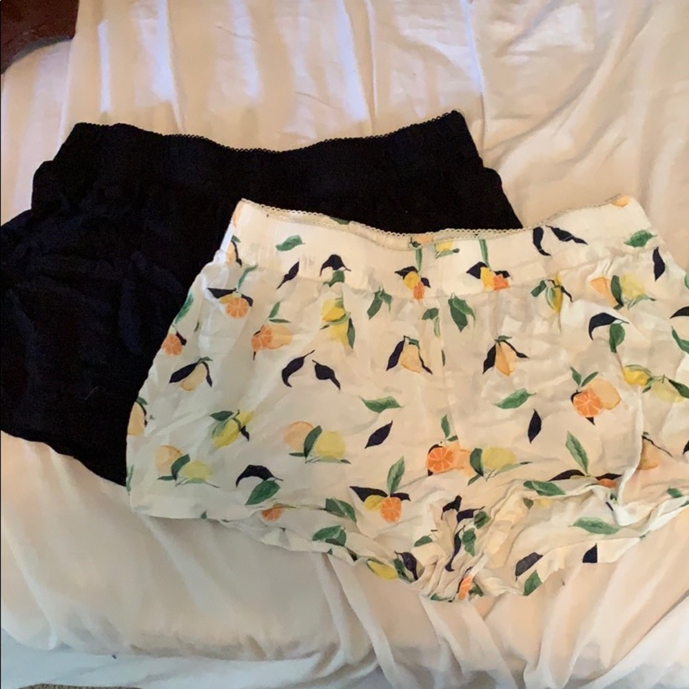 Set of two sleep shorts